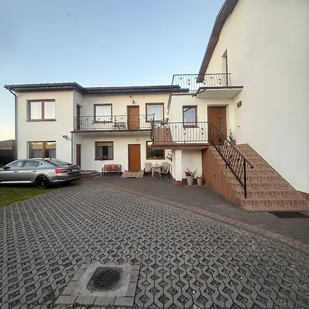 U Eli Pensión Karwia